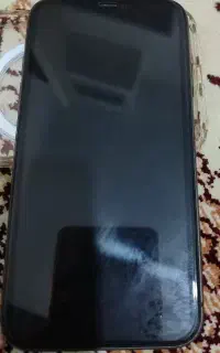 گوشی کاملا سالم ودر حد نو