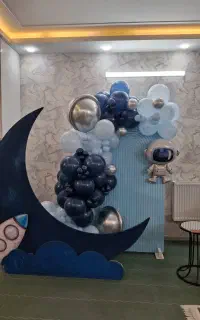 گل آرایی و بادکنک آرایی