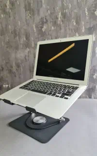 مک بوک ایر با پردازنده i5 و رم 8GB با قیمت مناسب
