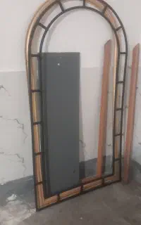 دوتا چهارچوب اینه قدی