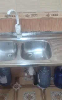 سینک تمیز در حد نو