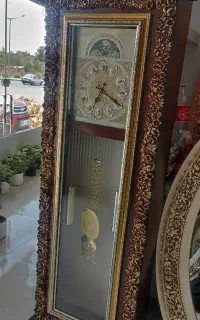 ساعت ایستاده شیک و سالم