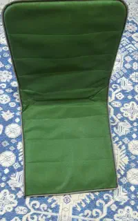 صندلی راحت نشین