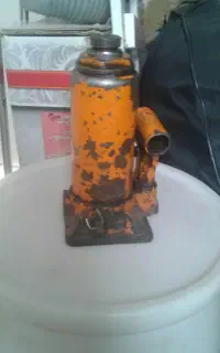 جک روغنی