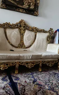 مبل وکنسولی و.
