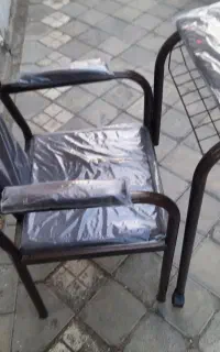 میز‌‌‌‌وصندلی نماز