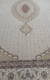 یک عدد فرش ۹متری درحدنو