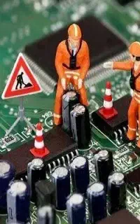 تعمیرات تخصصی برد آیفون در استقلال