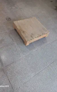 چهارپایه چرخدار