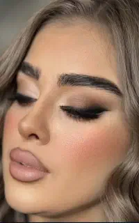 جشنواره (تخفیف بزرگ)میکاپ شنیون حرفه ای