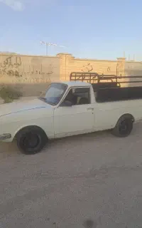 پیکان وانت۹۳