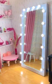 آیینه چراغ دار کاملا سالم