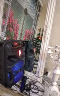 اسپیکر نو با کیفت بالا