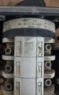 کلیدقطع وصل۱۰۰ امپرترمینال تابلوکابل برق کنتاکتور
