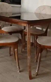 میز غذاخوری 4 نفره کاملا نو