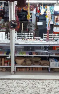 فروشنده بدلیجات و اکسسوری