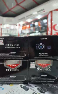 دوربین کانن CANON EOS R50 به همراه لنز 18-45