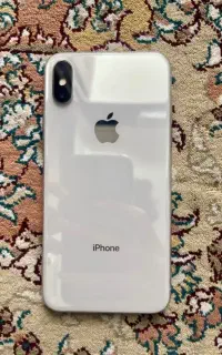 ایفون xs