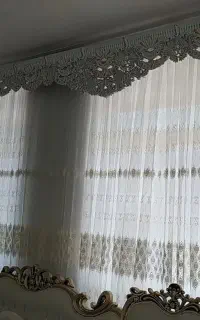 پرده و کتیبه