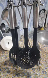 کفگیر وملاقه
