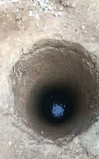 حفر چاه دستی (لوله بتنی )و دستگاهی (لوله پولیکا)
