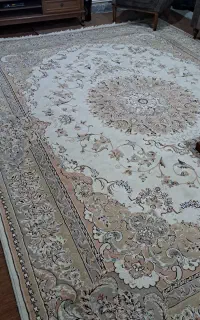 فرش کرمی ۱۲ متری