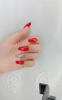 کاشت ناخون و تمامی خدمات زیبایی با بهترین متریال