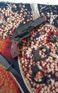 اسباب بازی تفنگ و ماشین کنترلی