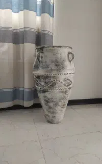گلدان سفالی پتینه شده