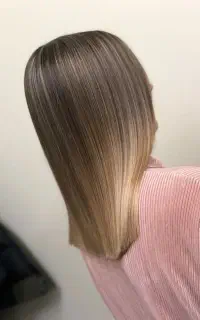 ابریشم سازی ودرمان مو آسیب دیده