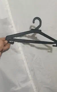 چوب لباسی پلاستیکی
