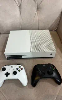 Xbox one S 1Tb دو دسته