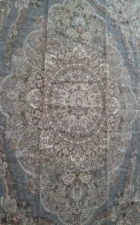 روفرشی مخمل ابریشم زمرد باف رنگ طوسی