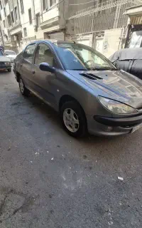 پژو ۲۰۶ صندقدار