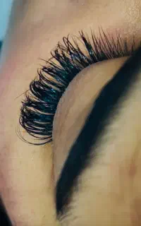 اکستنشن مژه کاشت مژه لیفت ابرو و مژه