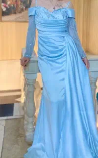 آبی و دخترانه