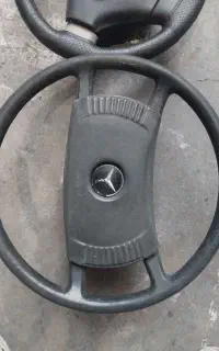 فرمان بنز ومزدا