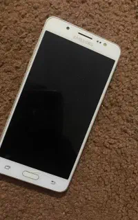 گوشی سامسونگ J5