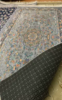 ۲عدد فرش کناره نو عرض۱متر طول ۲/۵متر