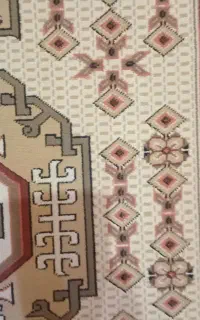 کناره طرح گلیم کارکرده و تمیز