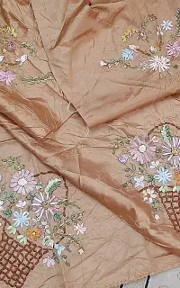 پارچه روبان دوزی شده