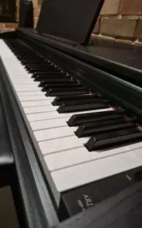 پیانو دیجیتال YAMAHA YDP 143