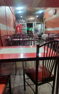 کار در غذا خوری