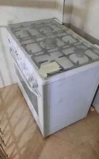 اجاق گاز فردار اسنوا در حد نو