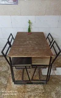 میز و صندلی فلزی صفحه چوبی