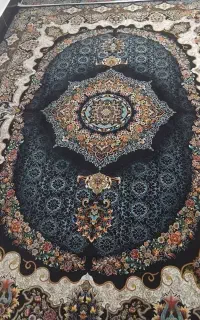 فرش ۹ متری ۷۰۰ شانه تمام‌نخ