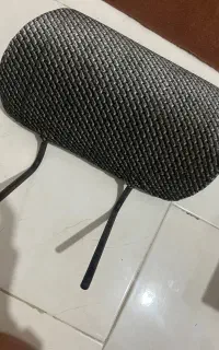 پشت سر صندلی