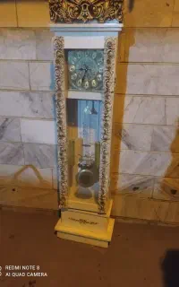 ساعت ایستاده