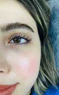 خدمات تخصصی مژه و ابرو