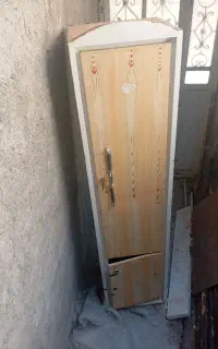 کمد لباسی تک